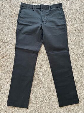 Banana Republic Men’s Chino - Size 31x30
